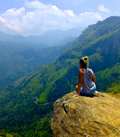 Hiking to Adam's Peak (Sri Pada)